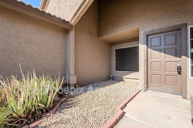 Building Photo - 4202 E White Aster St