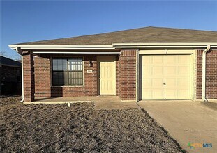 Building Photo - 2710 Ashley Dr