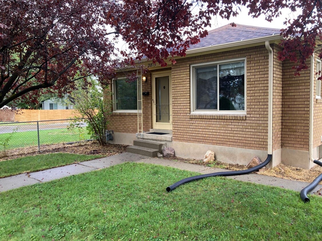 2815 S Kenwood St, Salt Lake City, UT 84106 Townhome Rentals in Salt