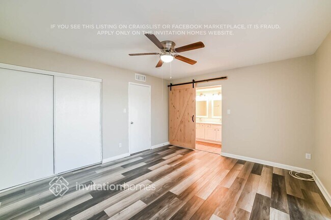 Building Photo - 4701 W Lupine Ave