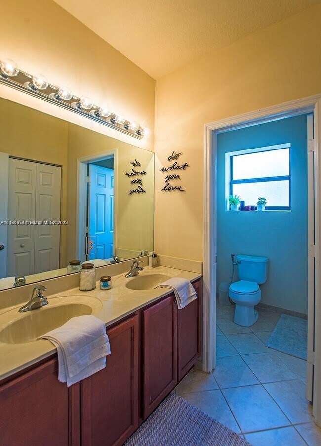 Foto del edificio - 1522 SW 144th Ave