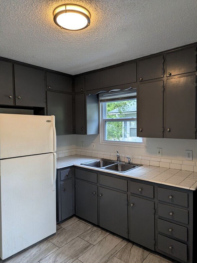 3604 E 61st St Kansas City, MO 64130 Alquileres en Kansas City, MO