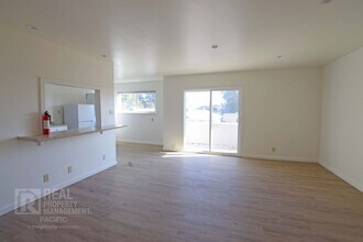 Building Photo - 2041 36th Ave