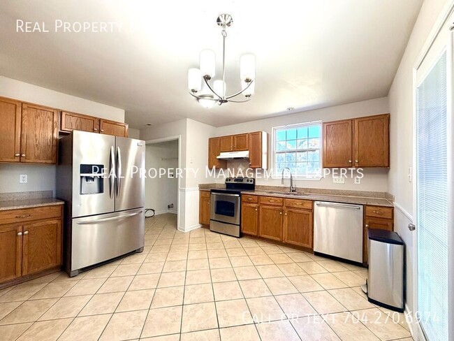 Foto del edificio - 4291 Cochran Rd