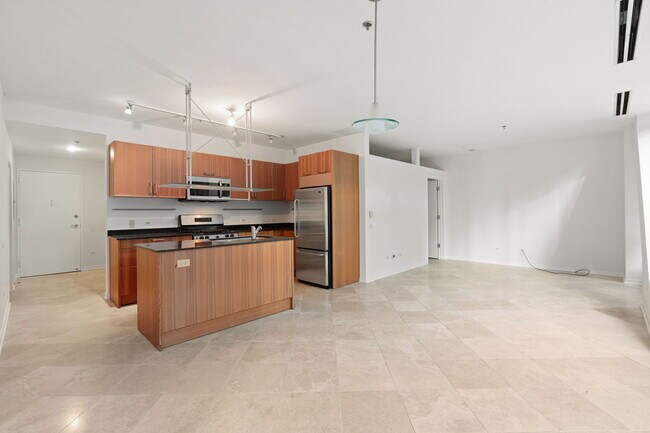 Foto del edificio - 510 W Erie St
