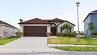 Primary Photo - WATERFRONT Spacious 3/2