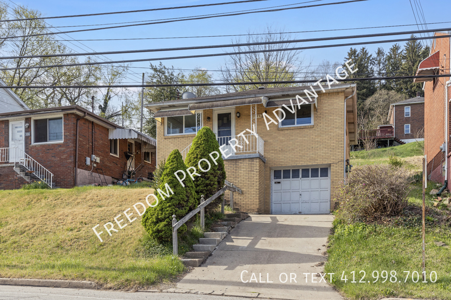 Primary Photo - 1026 Worthington Ave