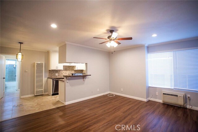 Foto principal - 3669 Empire Dr
