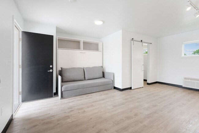 Foto del interior - Falls Edge Studios