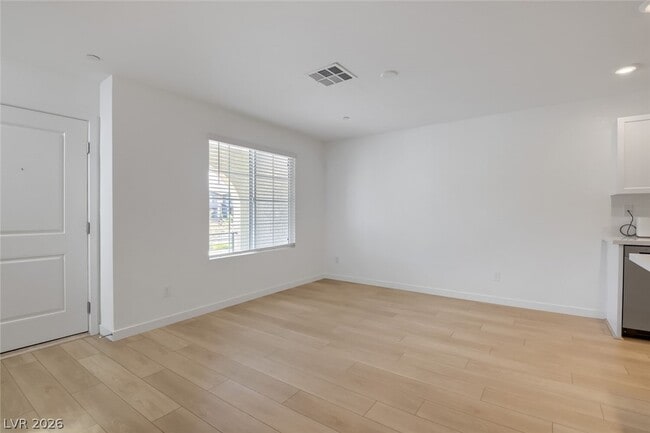 Building Photo - 951 Jigglypuff Pl