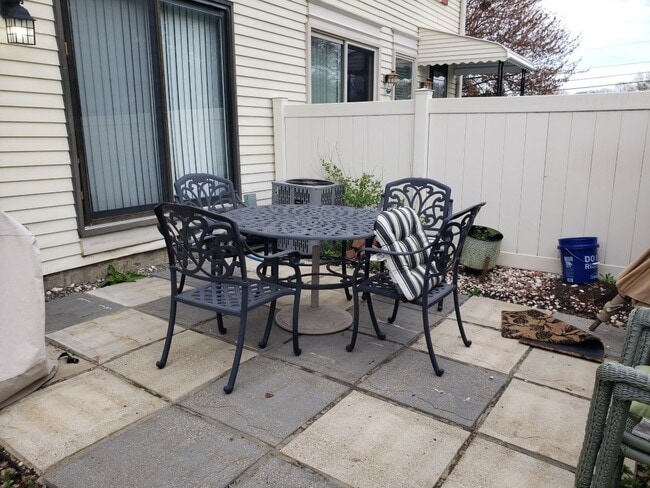 Foto del edificio - 38844 Golfview Dr E