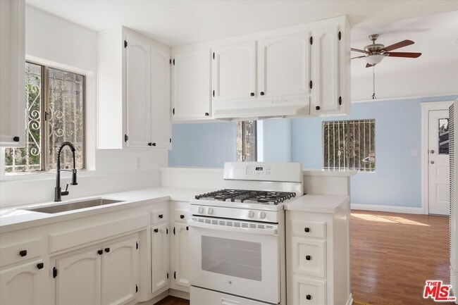 Building Photo - 2617 Vallejo St