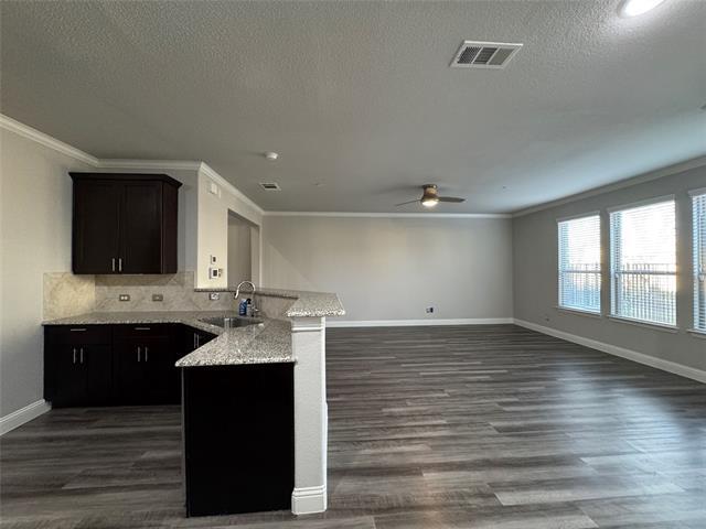 Building Photo - 545 Teton St