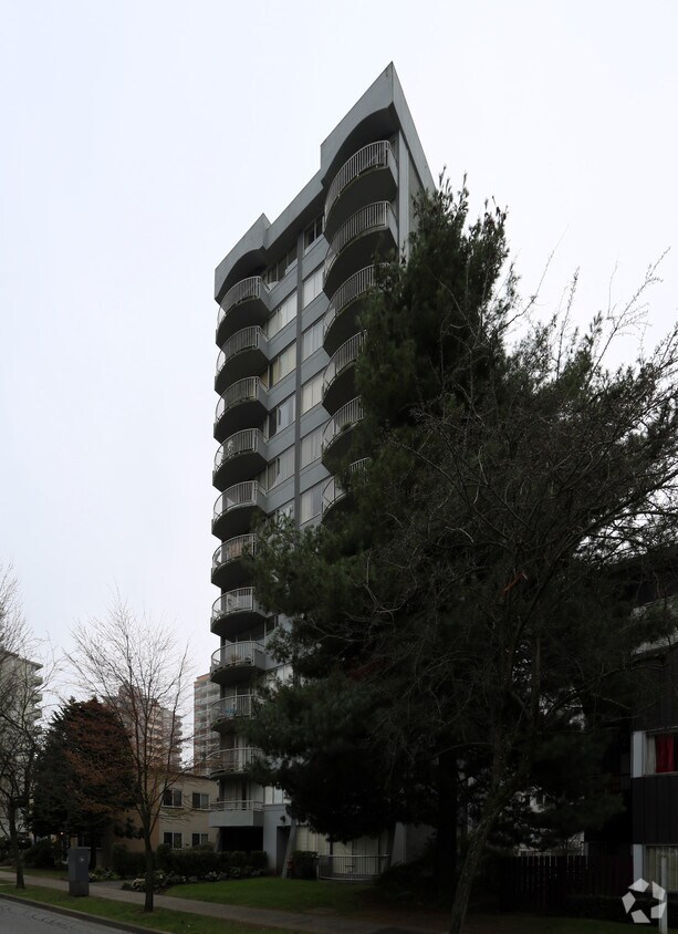 Photo du bâtiment - Pat Rose Place