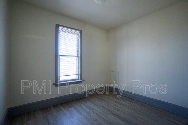Building Photo - 1334-1336 N 23rd St