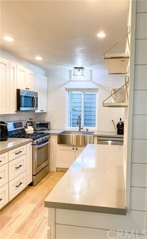 Building Photo - 33 Seabird Ct