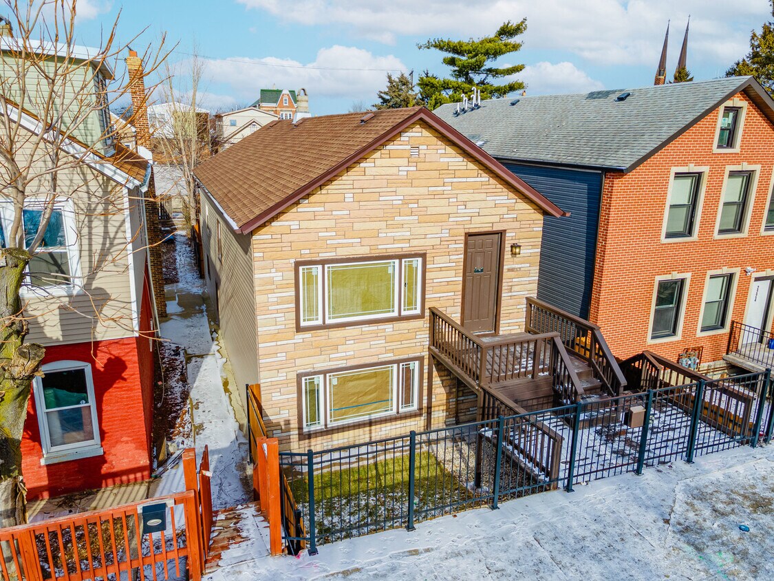 Foto principal - 2226 W 24th St