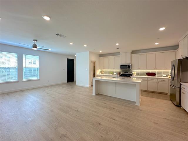 Building Photo - 4824 Lunker St