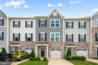 Building Photo - 105 Kohlmyer Dr