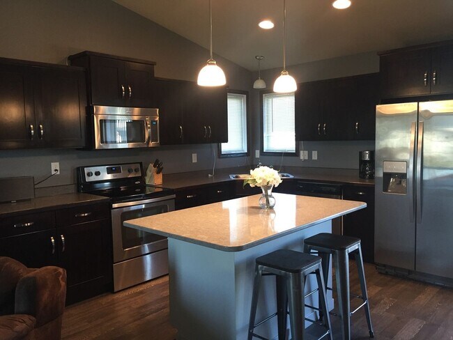 Foto del edificio - 3710 10th St S