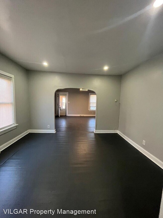 Building Photo - 3 br, 1 bath House - 820 Pierce St.