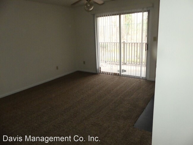Foto del edificio - 2 br, 2 bath House - 560, #102 Thorncliff Dr