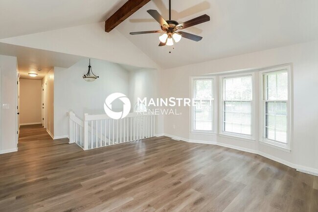 Building Photo - 3 Bedroom Pet-Friendly Home in Lees Summit, MO with Main Street Renewal