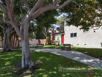 Foto principal - 456 33rd St