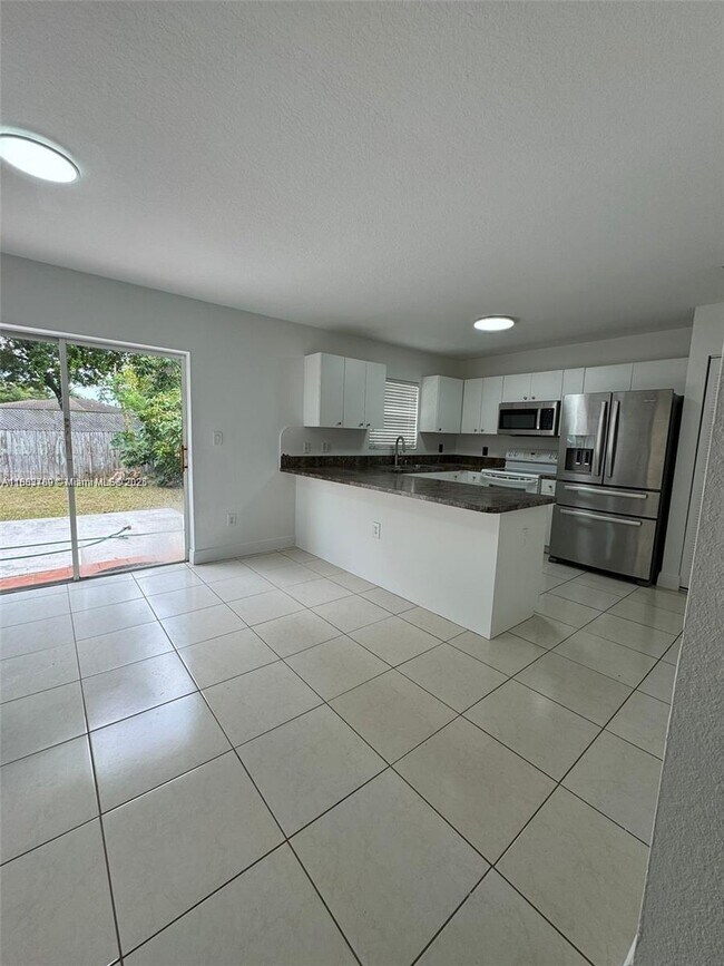 Foto del edificio - 27070 SW 134th Pl