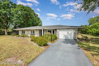 Building Photo - 1241 Riviera Dr NE