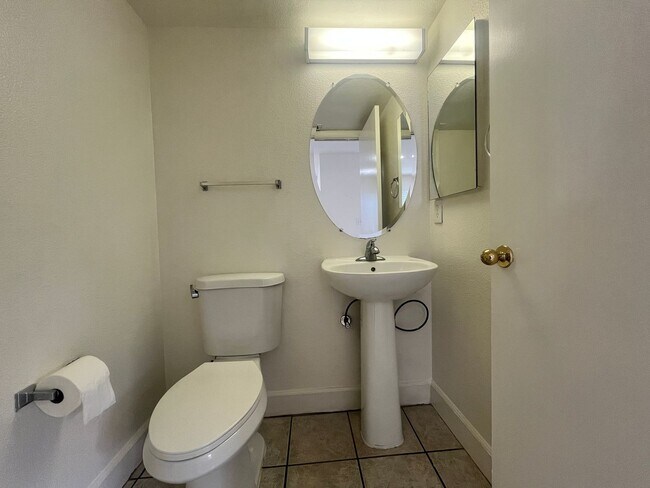 Foto del edificio - Beautiful 3-Bedroom Home for Rent – Prime San Jose Location | $4,095/mo