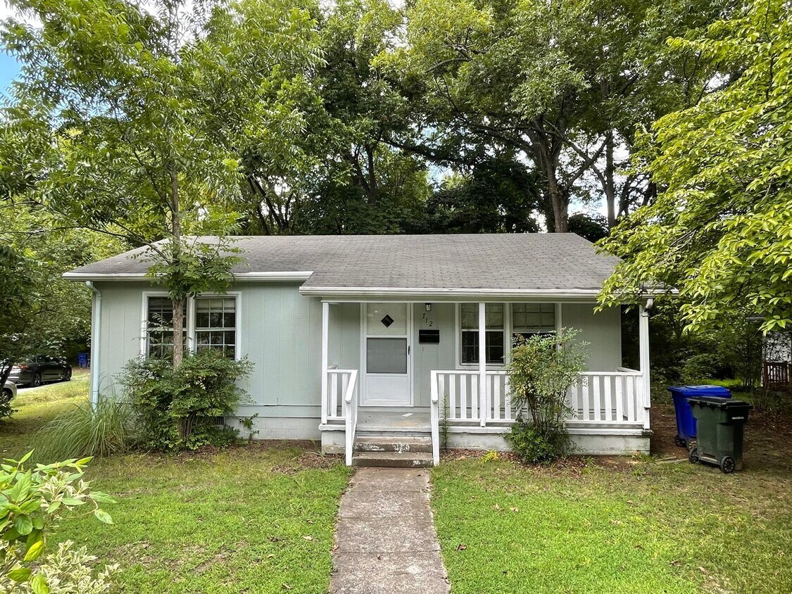 Foto principal - Charming 2br house on the Northside of Cha...