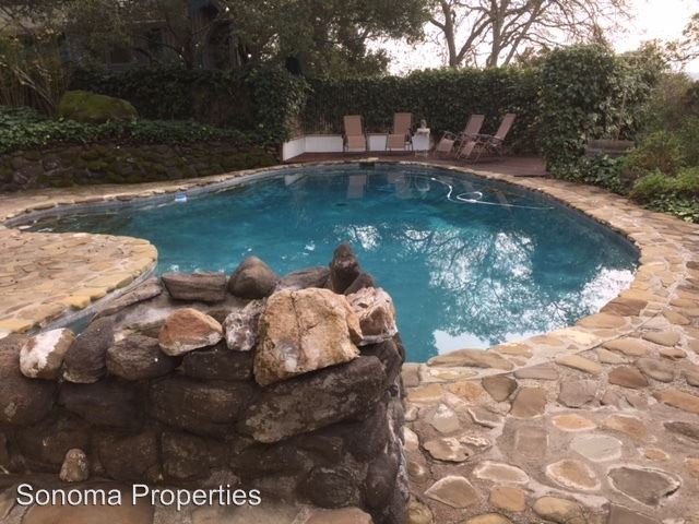 Foto principal - 17217 Hillcrest Ave