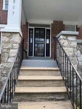 Building Photo - 2807 Presstman St