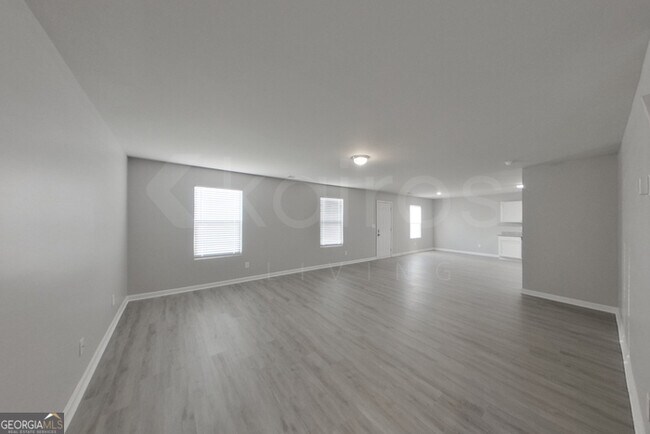 Building Photo - 217 Sky Hawk Ln