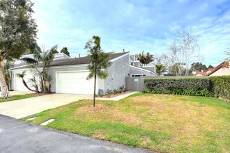 Building Photo - 439 Reed Way