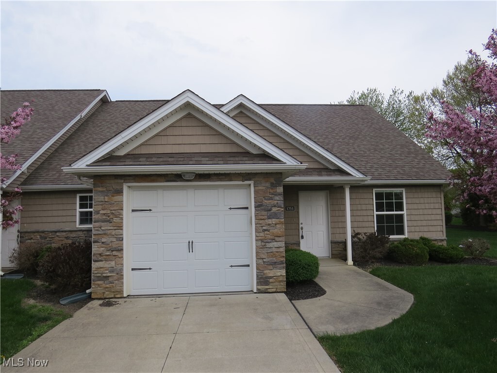 Primary Photo - 1751 Blase Nemeth Rd