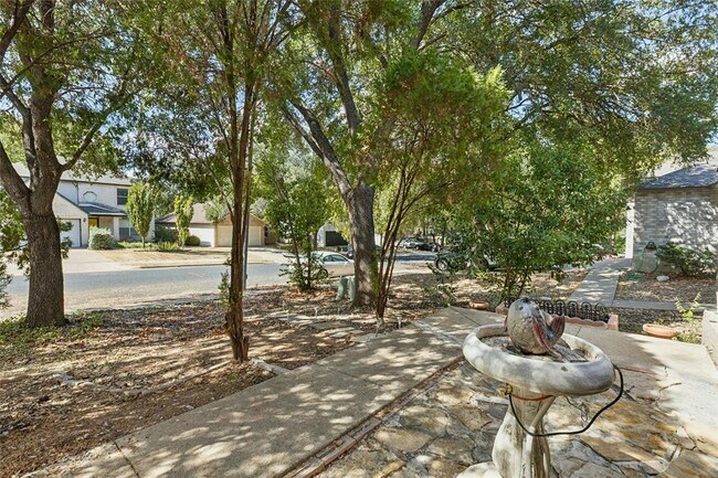 Foto del edificio - 1614 Alazan Cove