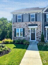 Building Photo - 3934 Grove Point Dr