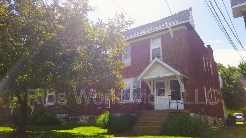 Primary Photo - 2309 Bellevue Ave