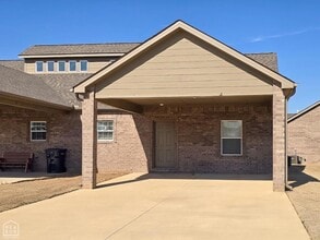 Building Photo - 4804 Antosh Cir