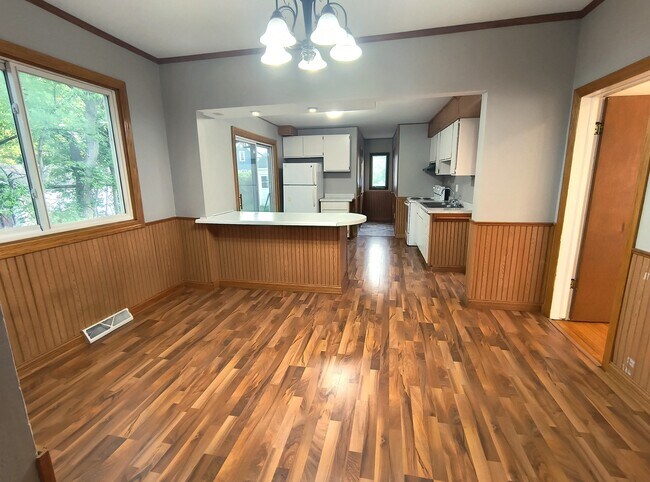 Foto del edificio - 2332 3rd St