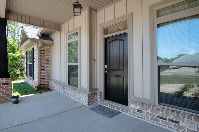 Building Photo - Gulf Breeze High School District Home Avai...