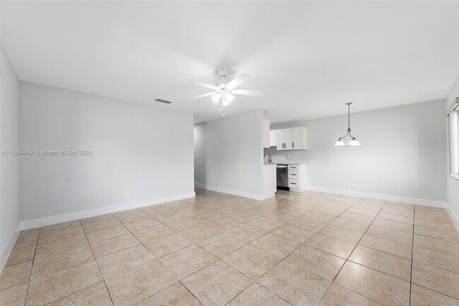Foto del edificio - 1400 SW 9th Ave