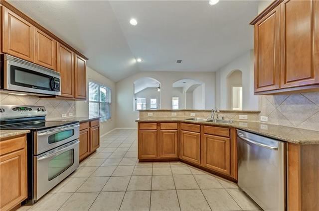 Foto del edificio - 15645 Landing Creek Ln