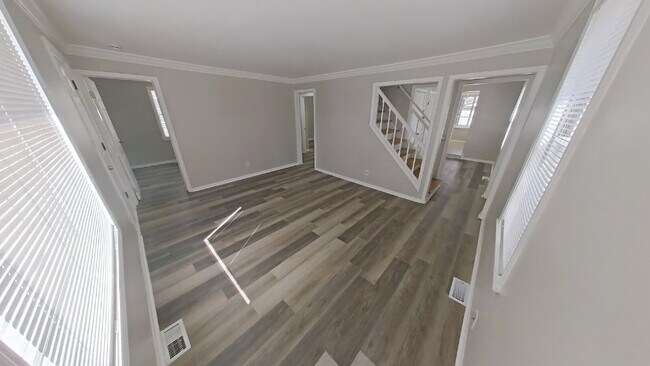Foto del edificio - "3-Bedroom Home in Roseville - Spacious 1294 Sq Ft Comfort!"