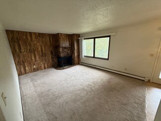 Building Photo - 816 W 23rd Ave