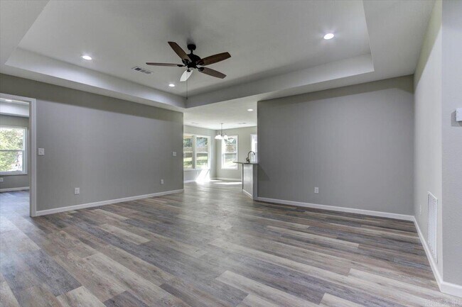 Building Photo - 203 Elysian Hills Dr