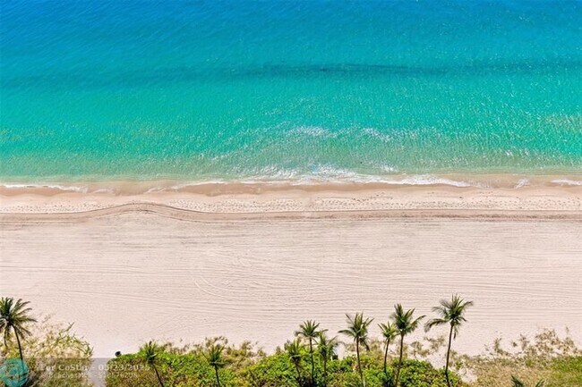 Foto del edificio - 2110 N Ocean Blvd