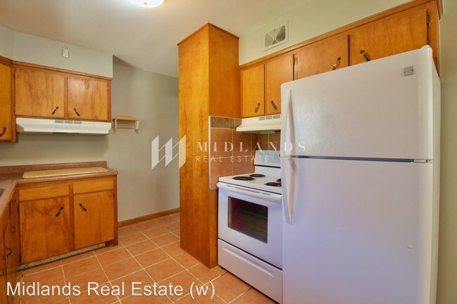 Building Photo - 3 br, 2.5 bath House - 2325 Ridgewood Avenue